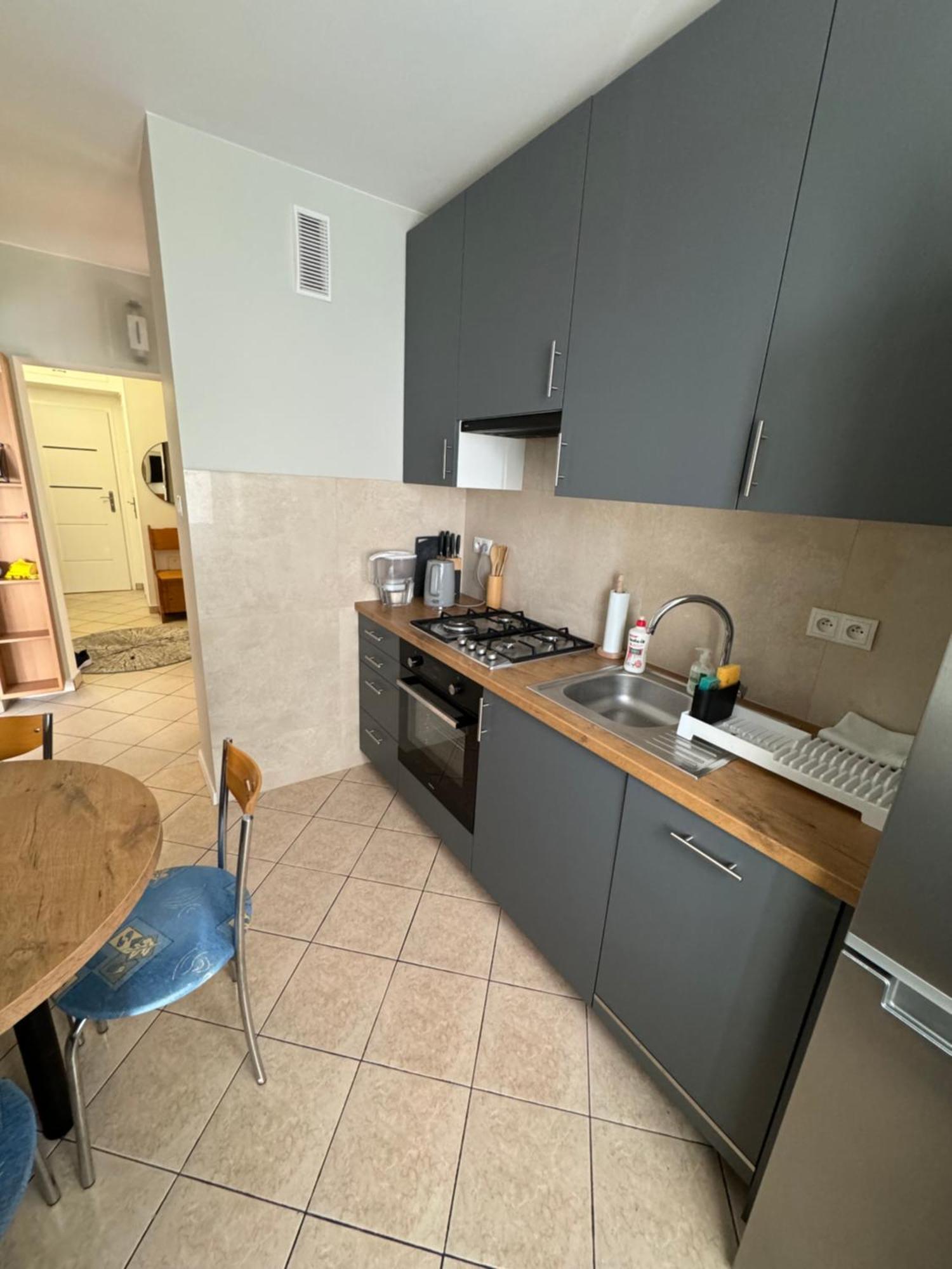 Wygodny Apartament Dla Rodziny 3-5 Osobowej Διαμέρισμα Βαρσοβία Εξωτερικό φωτογραφία